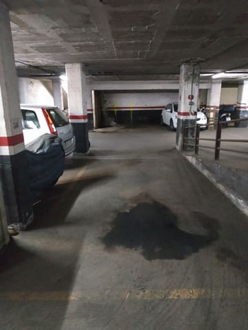 Autotalli vuokrattavana paikassa El Masnou - 134 € (Ref: 6498380)