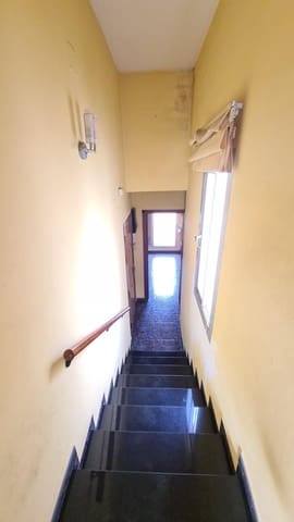 3 soveværelse Penthouse til salg i L'Hospitalet de Llobregat - € 211.000 (Ref: 7433860)