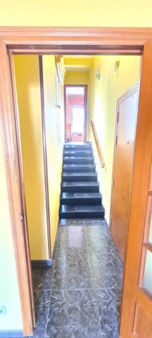 3 soveværelse Penthouse til salg i L'Hospitalet de Llobregat - € 211.000 (Ref: 7433860)