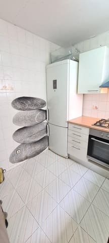 3 soveværelse Penthouse til salg i L'Hospitalet de Llobregat - € 211.000 (Ref: 7433860)