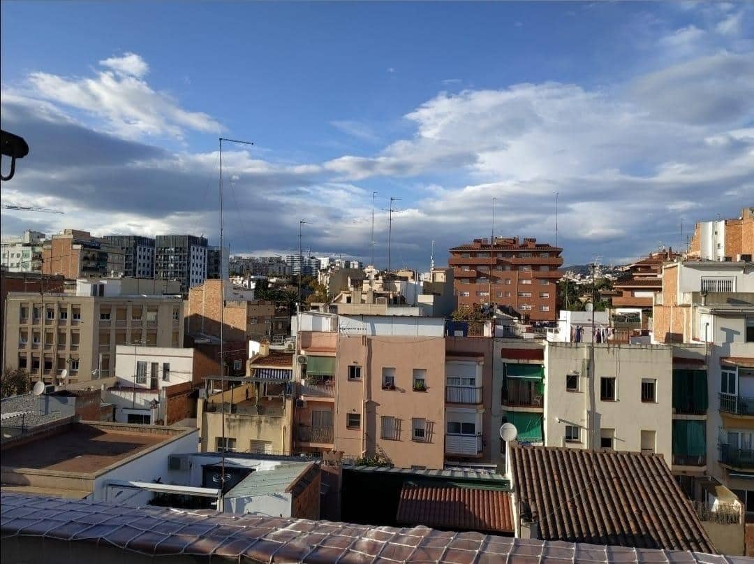 3 soverom Penthouse til salgs i L'Hospitalet de Llobregat - € 211 000 (Ref: 7433860)