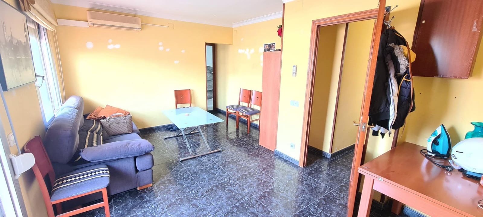 3 soverom Penthouse til salgs i L'Hospitalet de Llobregat - € 211 000 (Ref: 7433860)