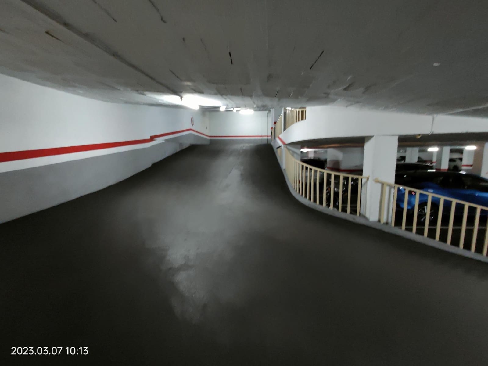 Garaje en Barcelona ciudad en alquiler - 100 € (Ref: 7433873)