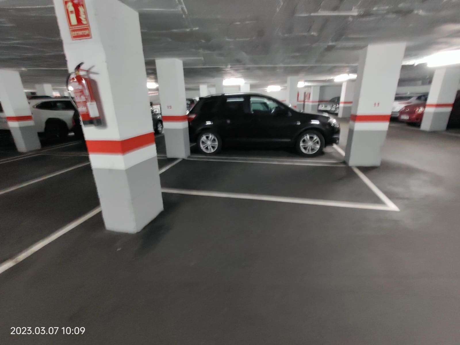 Garaje en Barcelona ciudad en alquiler - 100 € (Ref: 7433873)