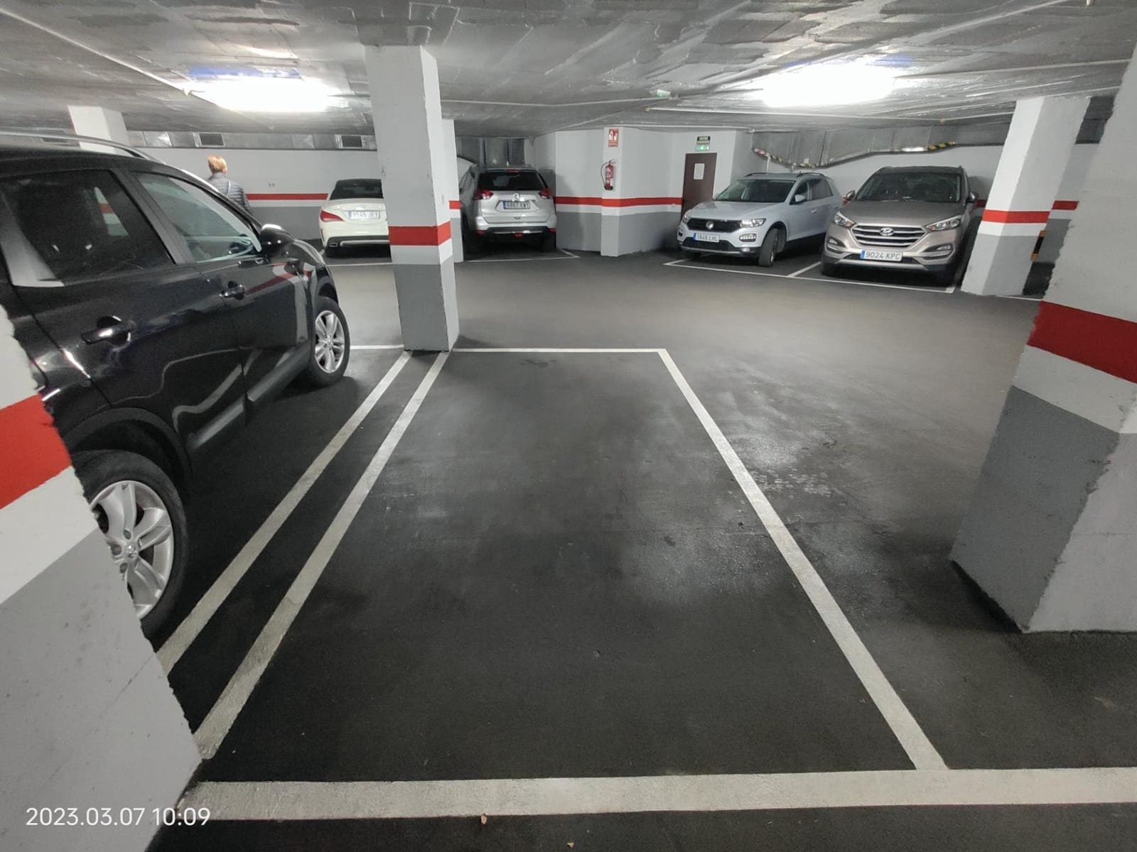 Garaje en Barcelona ciudad en alquiler - 100 € (Ref: 7433873)