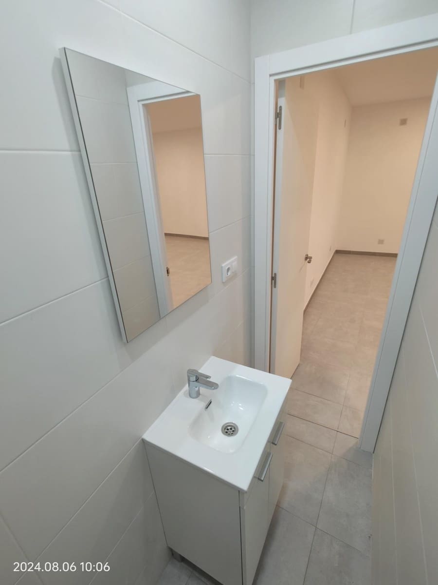 Kaupallinen vuokrattavana paikassa Barcelona kaupunki - 800 € (Ref: 8458085)