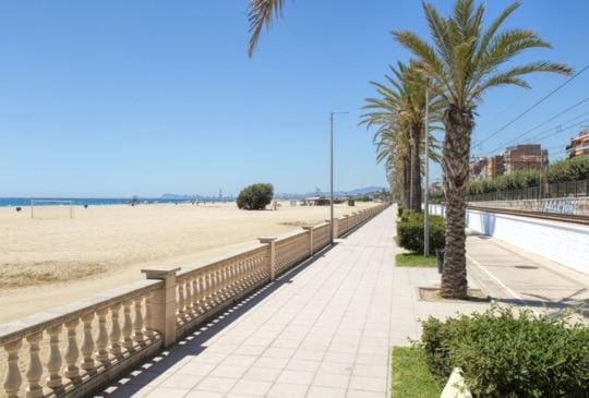 3 soverom Penthouse til salgs i El Masnou med svømmebasseng - € 899 000 (Ref: 8549278)
