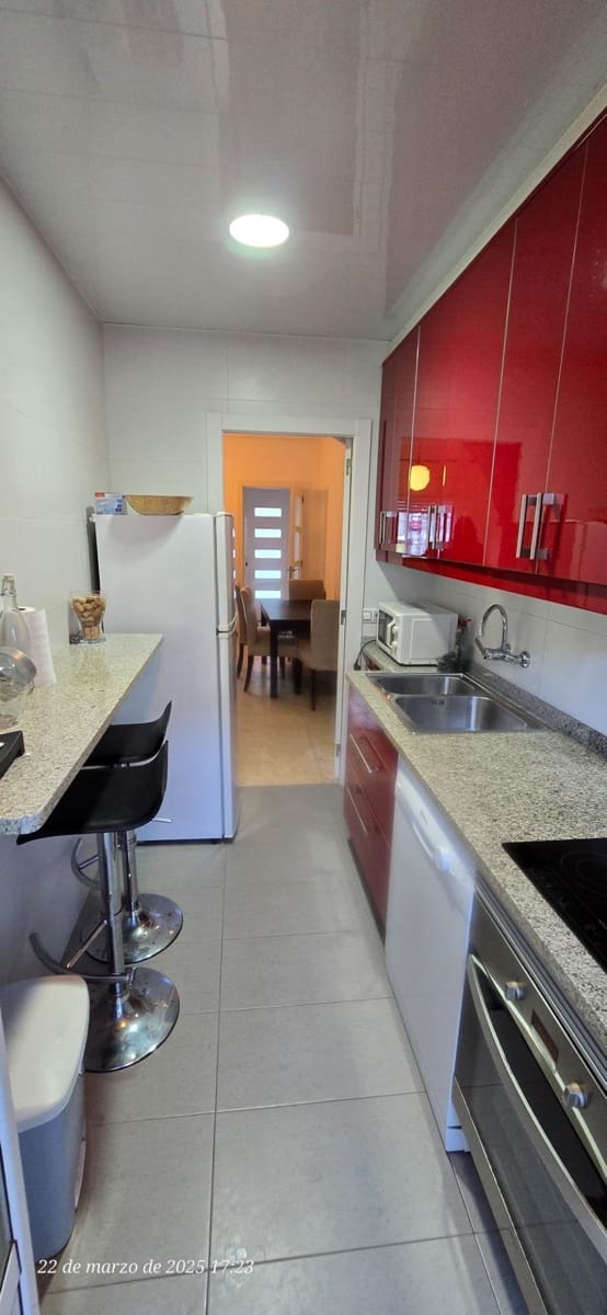 4 soveværelse Rækkehus til leje i El Masnou - € 1.400 (Ref: 8616165)