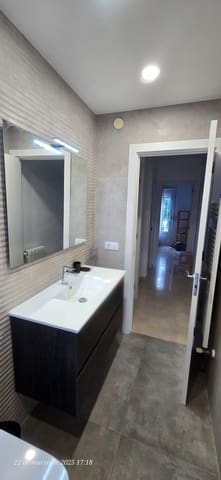 4 bedroom Terraced Villa for rent in El Masnou - € 1,400 (Ref: 8616165)