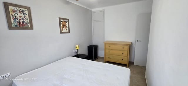 4 bedroom Terraced Villa for rent in El Masnou - € 1,400 (Ref: 8616165)