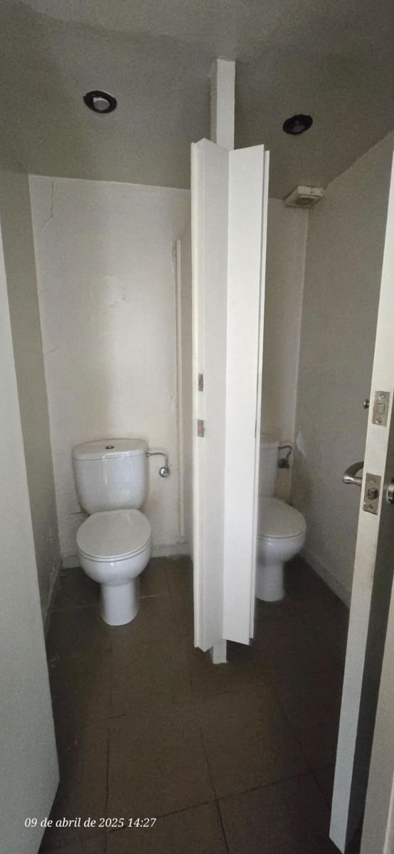 Erhverv til leje i El Masnou - € 600 (Ref: 8943998)