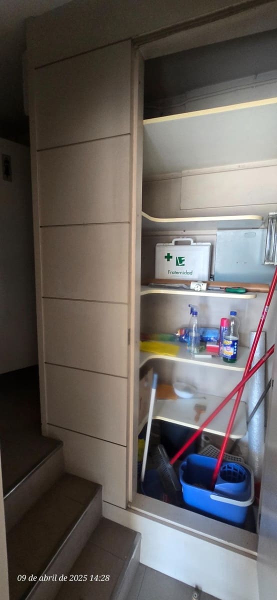 Erhverv til leje i El Masnou - € 600 (Ref: 8943998)