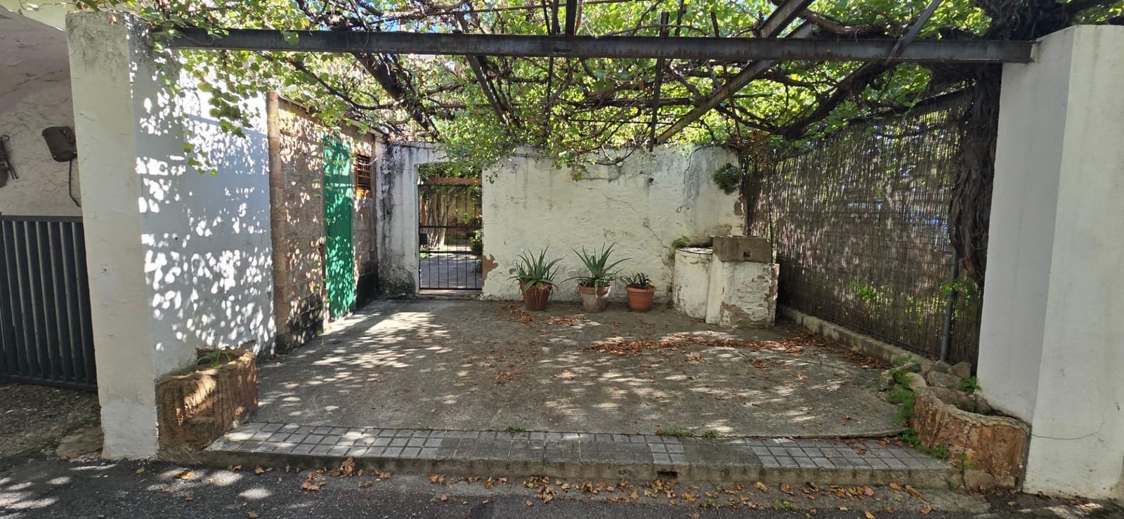 8 soveværelse Finca/Landehus til salg i Alella - € 520.000 (Ref: 9159650)