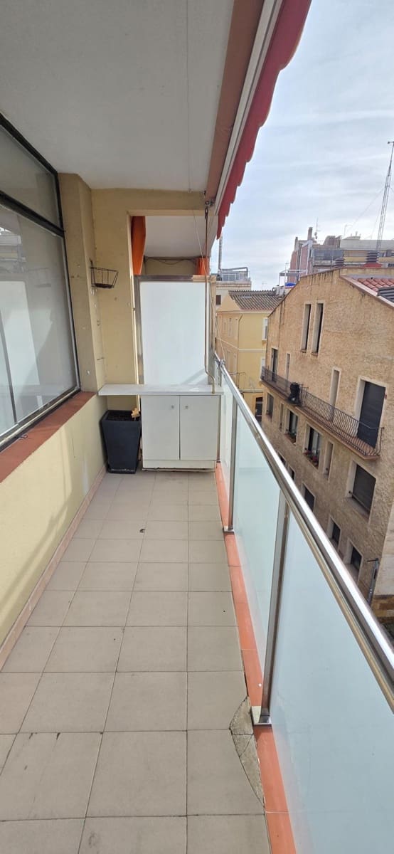 3 slaapkamer Flat te koop in El Masnou - € 275.000 (Ref: 9174872)