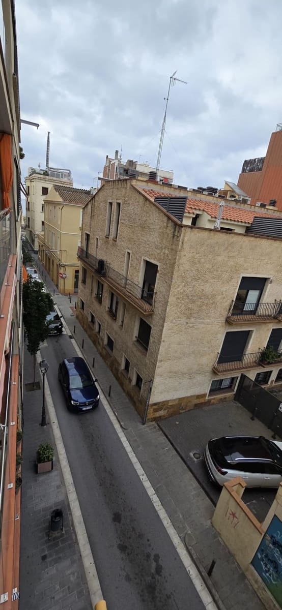 3 slaapkamer Flat te koop in El Masnou - € 275.000 (Ref: 9174872)