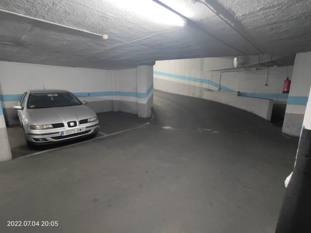 Garage for rent in Sarrià, Barcelona city - € 120 (Ref: 9297070)