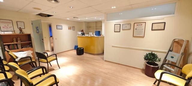 3 Zimmer Büro zu vermieten in La Sagrada Família, Barcelona Stadt - 900 € (Ref: 9396235)