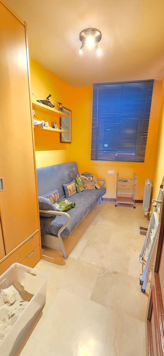 4 sypialnia Dom szeregowy na sprzedaż w Santa Perpetua de Mogoda z garażem - 475 000 € (Ref: 9406622)