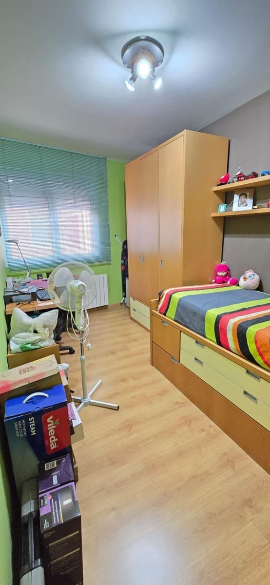 4 sypialnia Dom szeregowy na sprzedaż w Santa Perpetua de Mogoda z garażem - 475 000 € (Ref: 9406622)