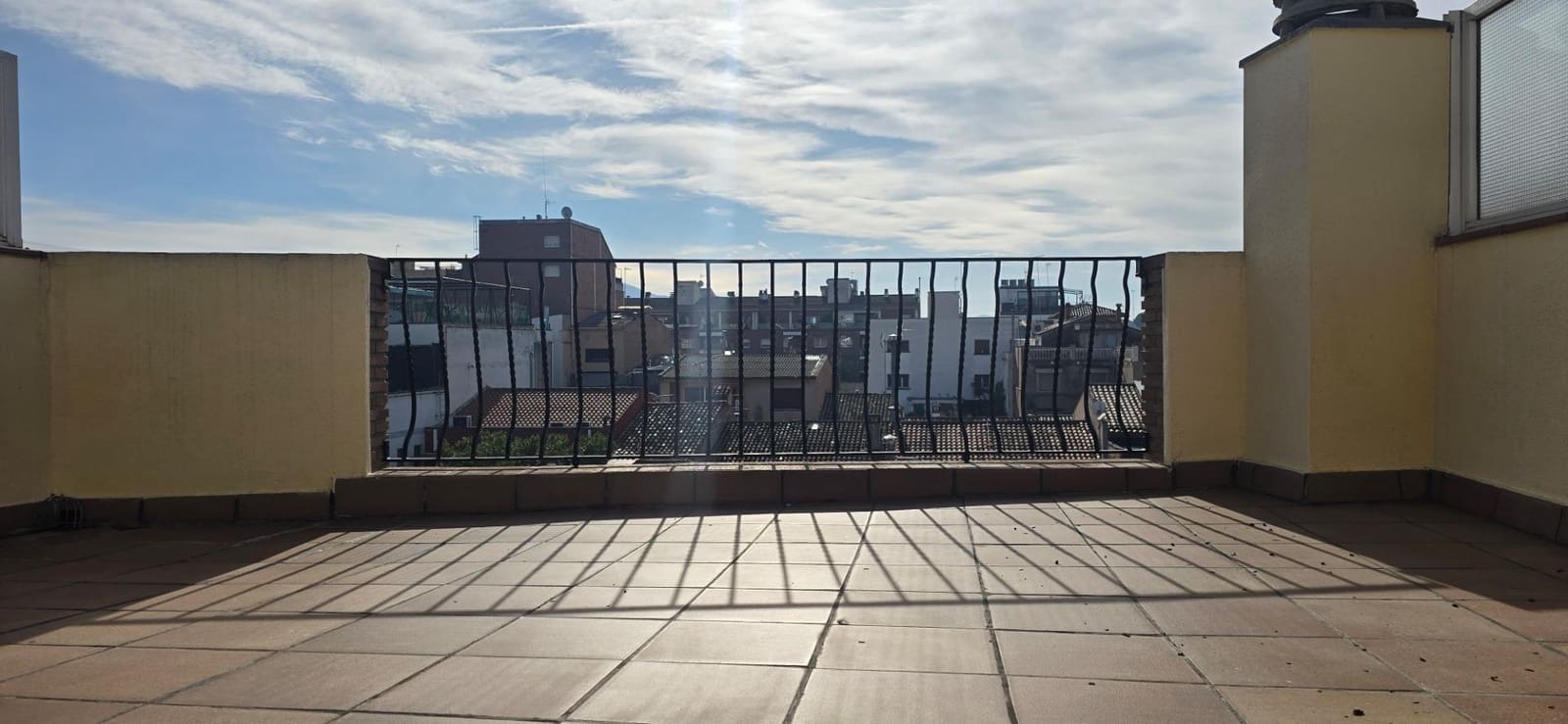 4 sypialnia Dom szeregowy na sprzedaż w Santa Perpetua de Mogoda z garażem - 475 000 € (Ref: 9406622)