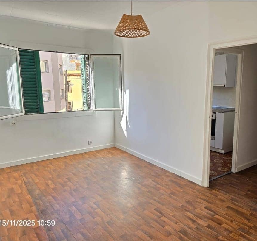 3 sypialnia Mieszkanie na sprzedaż w Miasto Barcelona - 320 000 € (Ref: 9409287)