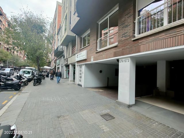 Garasje til salgs i El Clot, Barcelona by - € 24 000 (Ref: 9419607)