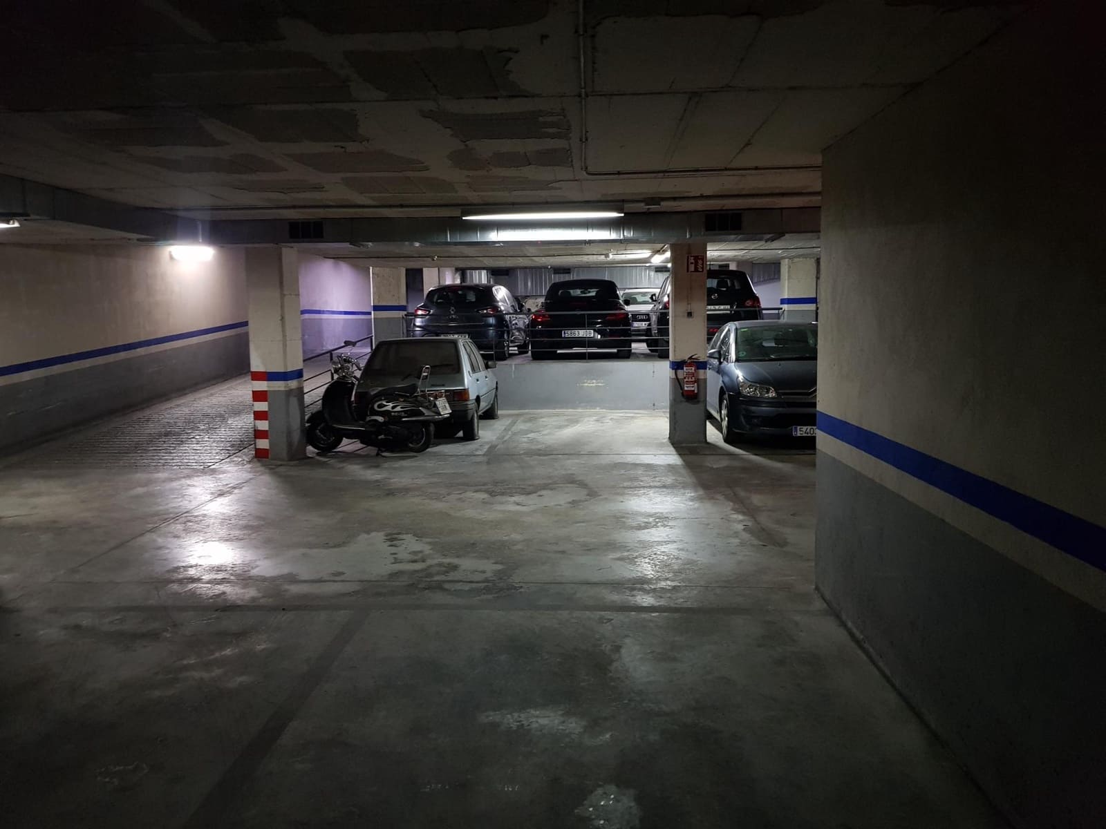 Garage att hyra i Barcelona stad - 100 € (Ref: 9449055)