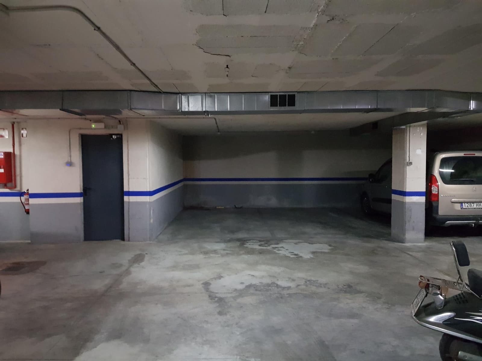 Garage att hyra i Barcelona stad - 100 € (Ref: 9449055)