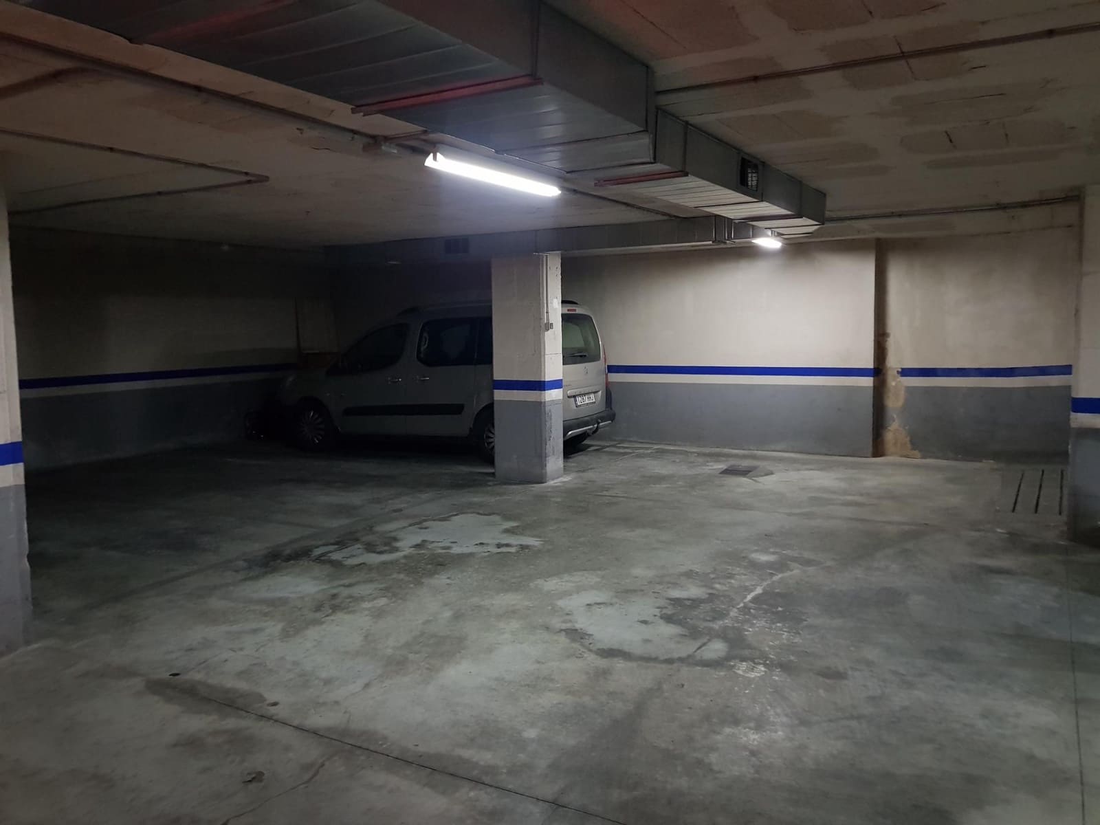 Garage att hyra i Barcelona stad - 100 € (Ref: 9449055)