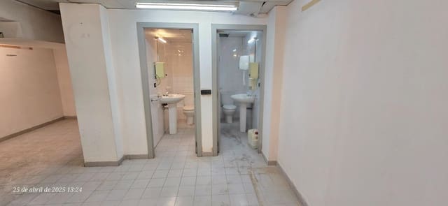 Bureau à louer à El Masnou - 900 € (Ref: 9474325)