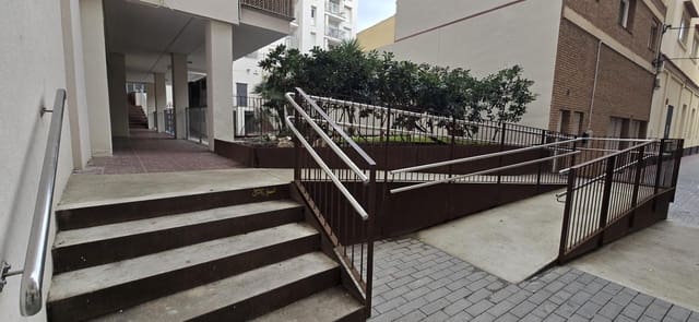 4 soverom Kommersiell til salgs i El Masnou - € 58 500 (Ref: 9474327)
