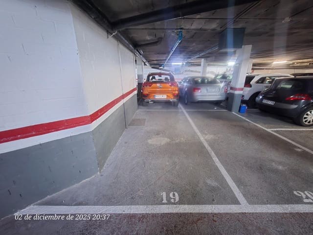 Garage for rent in La Sagrera, Barcelona city - € 100 (Ref: 9482151)