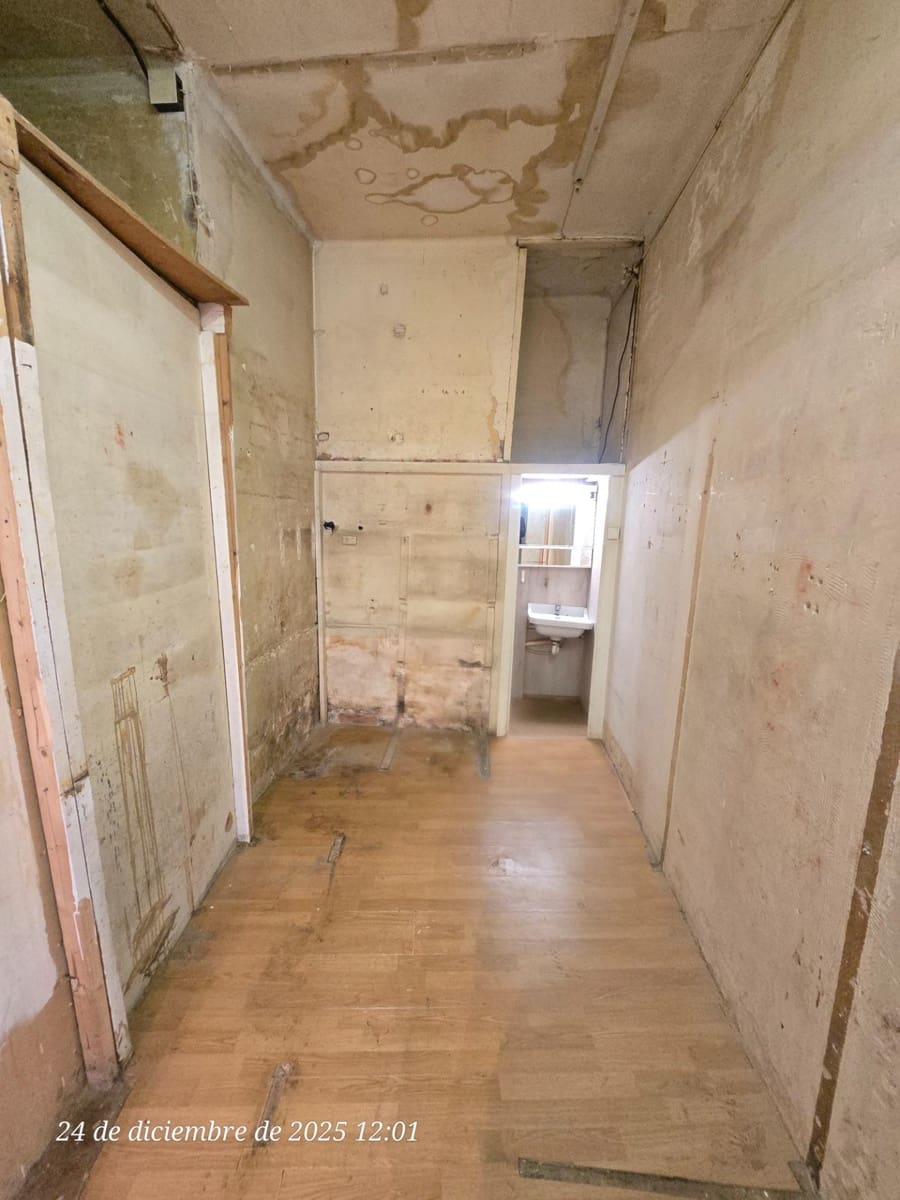 Kaupallinen vuokrattavana paikassa Barcelona kaupunki - 1 000 € (Ref: 9491634)