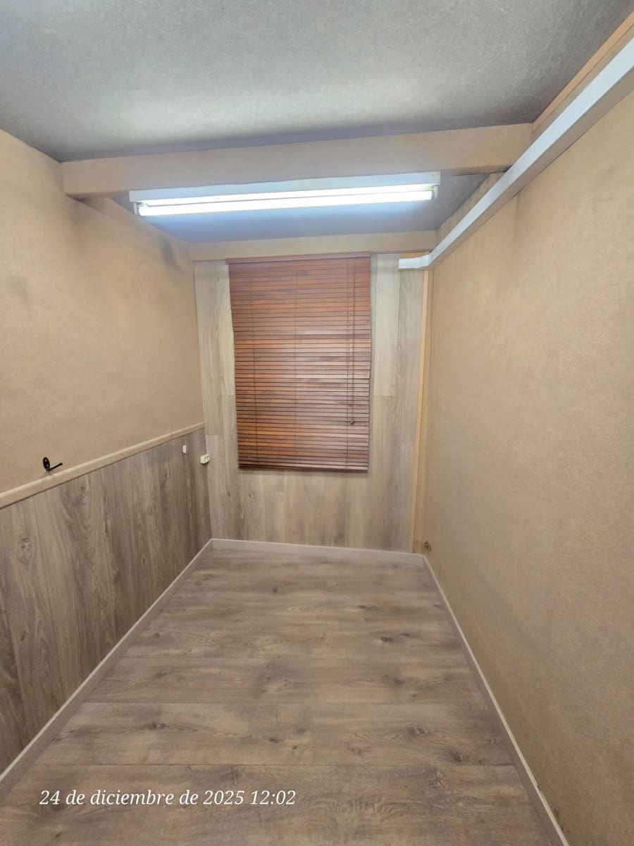 Kaupallinen vuokrattavana paikassa Barcelona kaupunki - 1 000 € (Ref: 9491634)