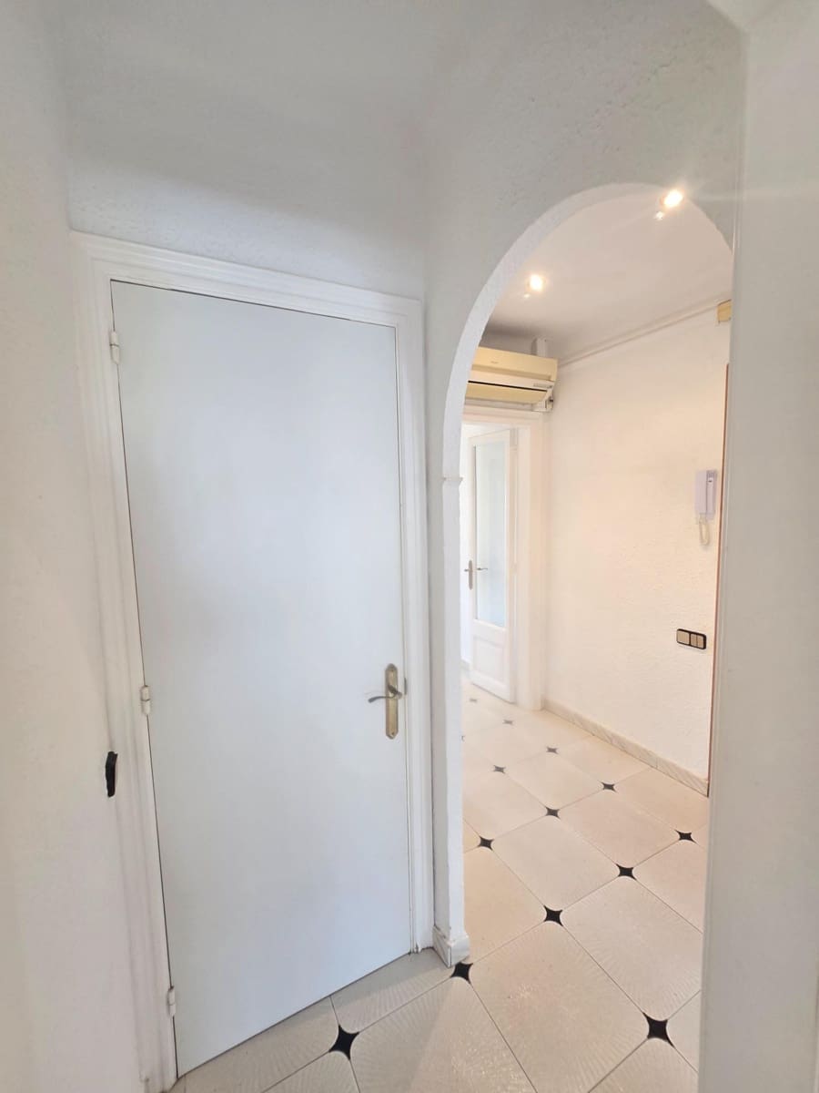 Piso de 2 habitaciones en El Masnou en alquiler - 948 € (Ref: 9602669)