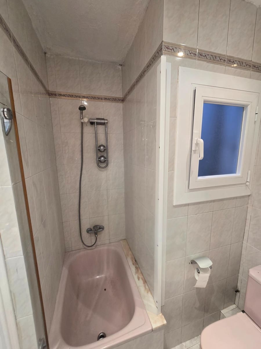 Piso de 2 habitaciones en El Masnou en alquiler - 948 € (Ref: 9602669)