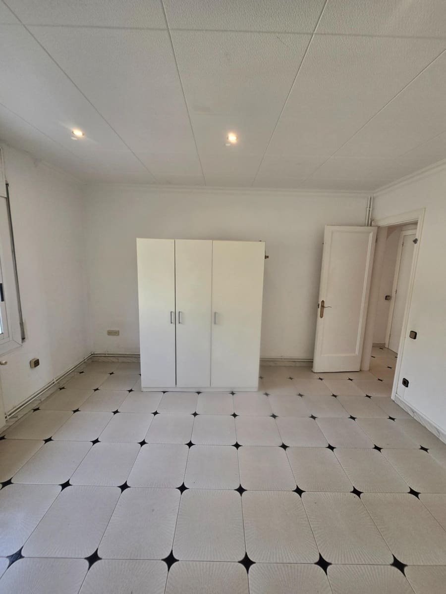 Piso de 2 habitaciones en El Masnou en alquiler - 948 € (Ref: 9602669)