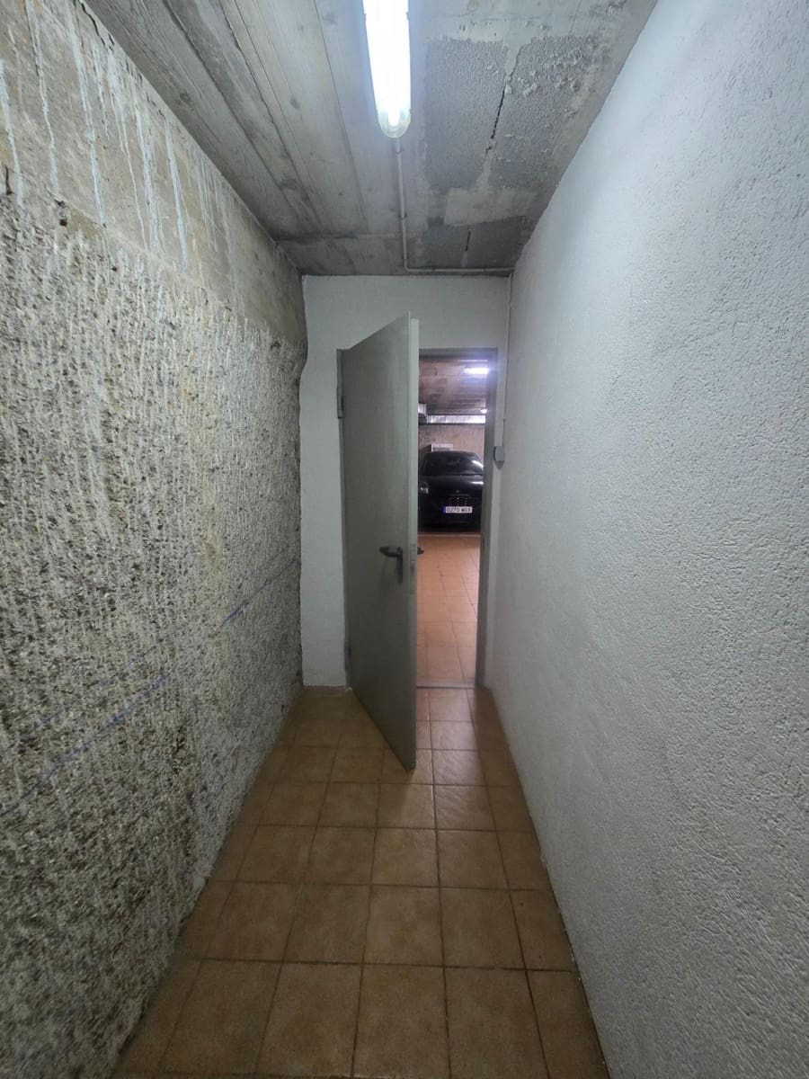 Garagem para arrendar em El Masnou - 100 € (Ref: 9682629)