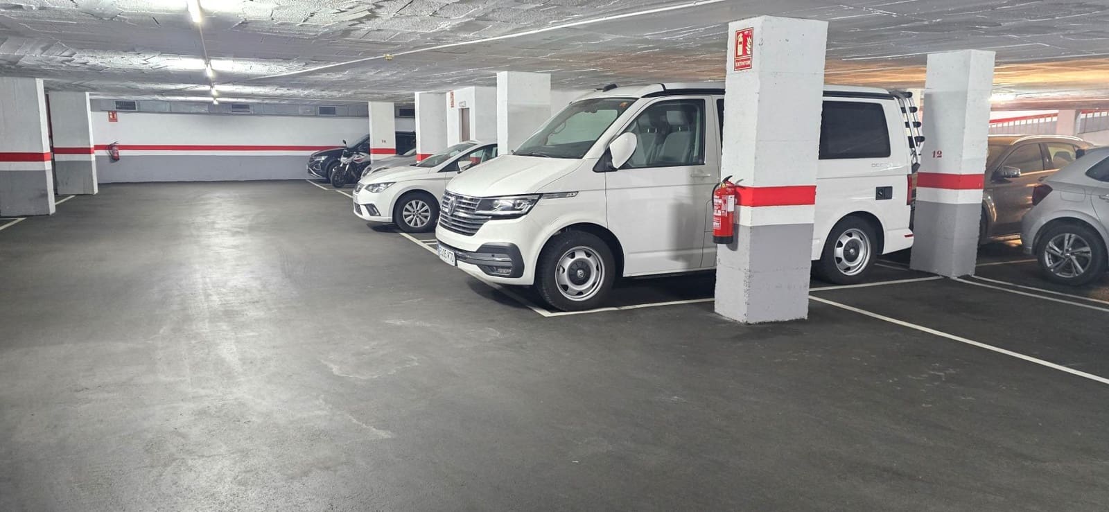 Garasje til salgs i Barcelona by - € 23 000 (Ref: 9712178)