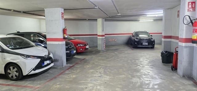 Garage te koop in Hostafrancs, Barcelona stad - € 16.800 (Ref: 9712179)