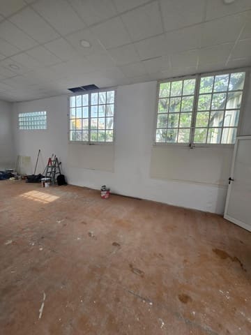 Yritys vuokrattavana paikassa Vilassar de Dalt - 600 € (Ref: 9794874)