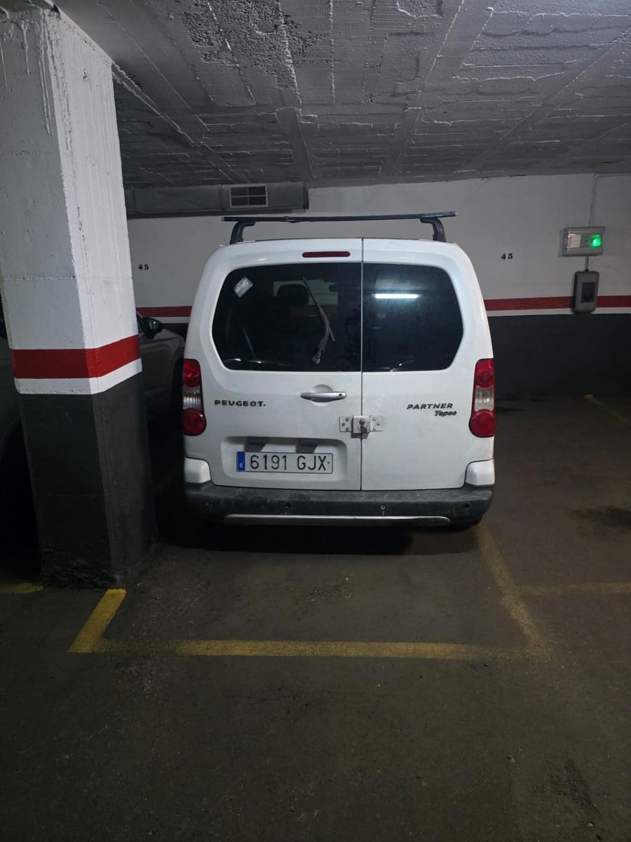 Garaż do wynajęcia w El Masnou - 100 € (Ref: 9816032)