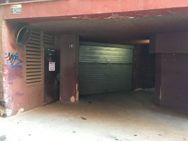 Garage til leje i El Masnou - € 100 (Ref: 9816032)