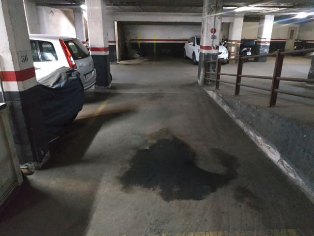 Garage til leje i El Masnou - € 100 (Ref: 9816032)