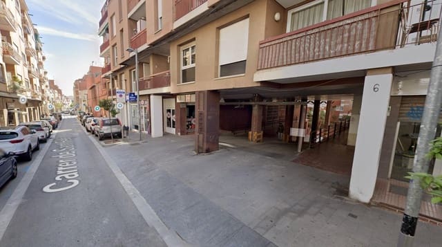 Garage til leje i El Masnou - € 100 (Ref: 9816032)