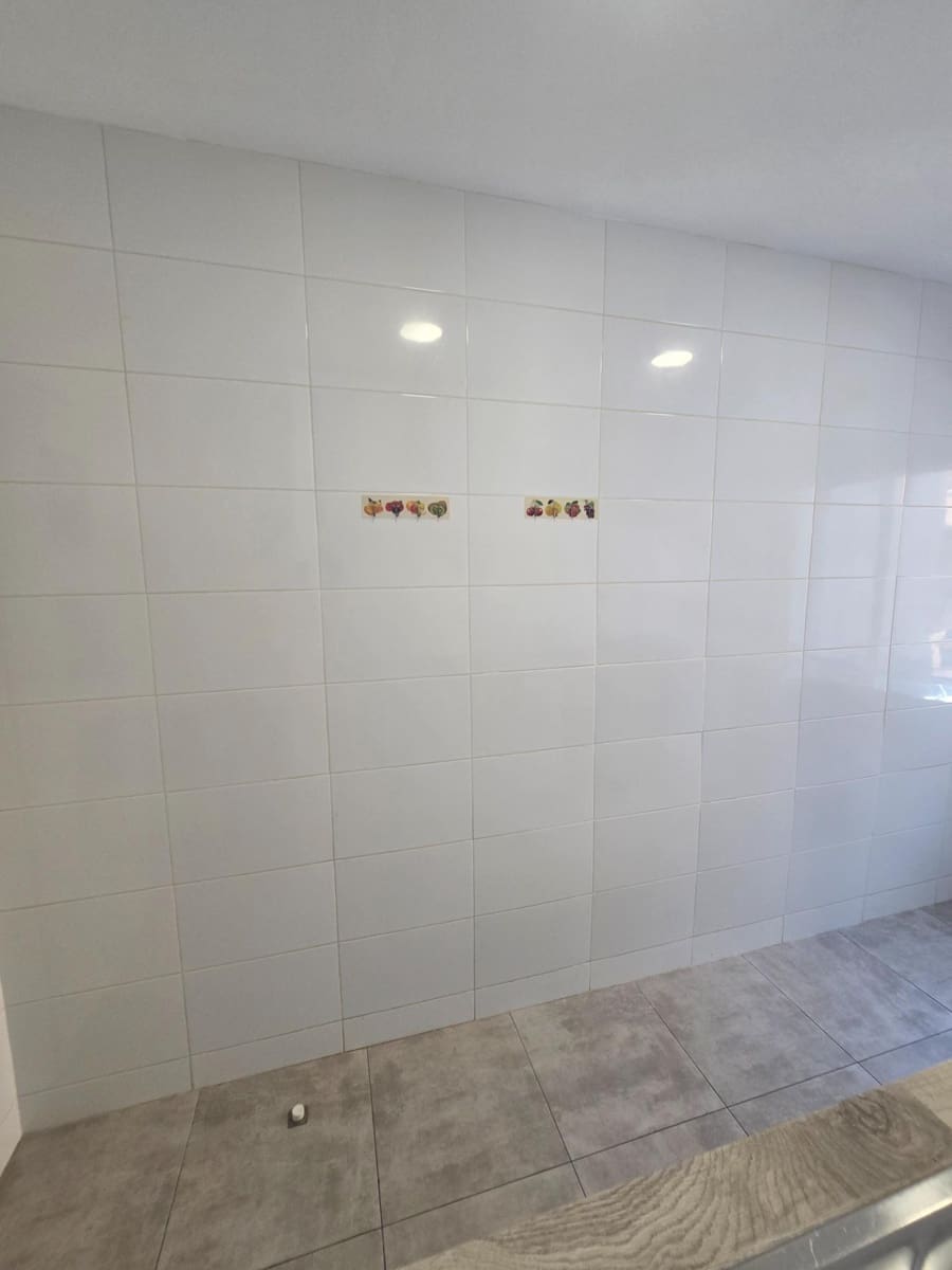 3 bedroom Flat for rent in El Masnou with pool garage - € 913 (Ref: 9889010)