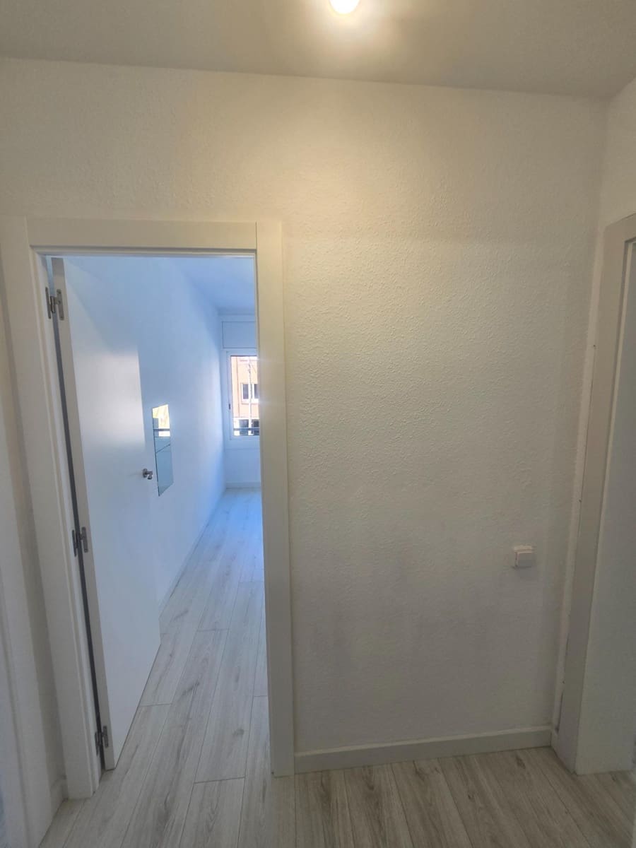 3 bedroom Flat for rent in El Masnou with pool garage - € 913 (Ref: 9889010)