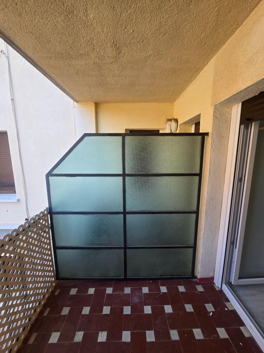 3 bedroom Flat for rent in El Masnou with pool garage - € 913 (Ref: 9889010)