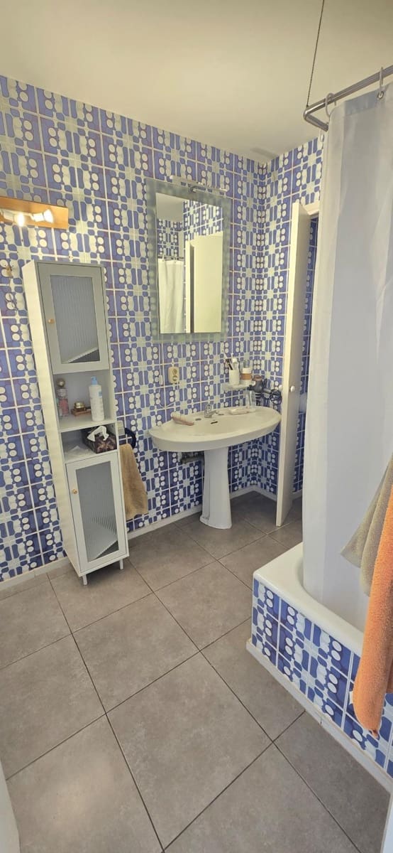 2 bedroom Flat for sale in El Masnou - € 260,000 (Ref: 9911232)