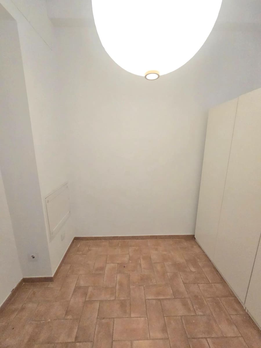 4 bedroom Apartment for rent in El Masnou - € 1,490 (Ref: 9944188)
